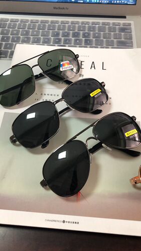 偏光太阳镜男士厂家直销百款混批 经典男士 地摊时尚眼镜批发