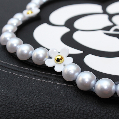 Automotive supplies, car interior decorations, car non-slip mats, silicone rubber mats, camellias, pearls and daisies, dropshipping