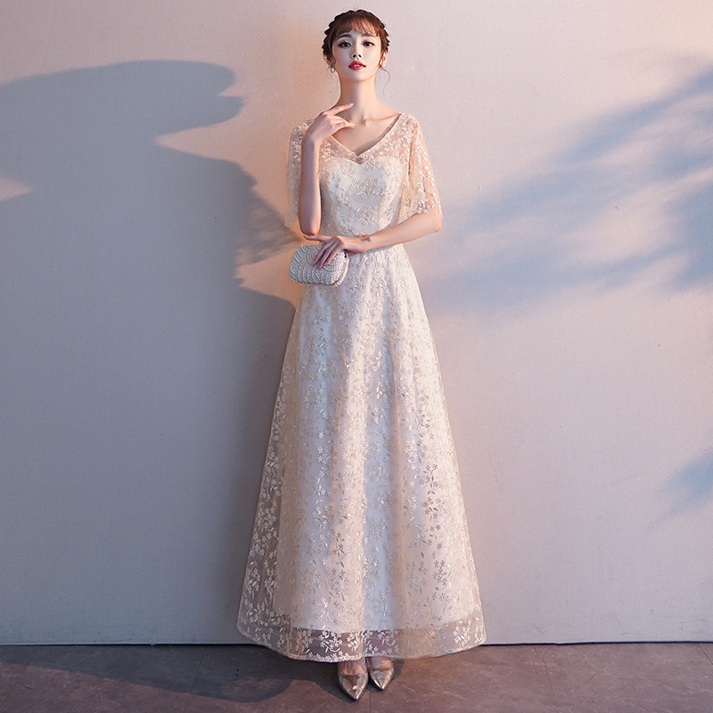 洋装小礼服裙女2020秋季新款宴会简单大方名媛生日派对伴娘服短款