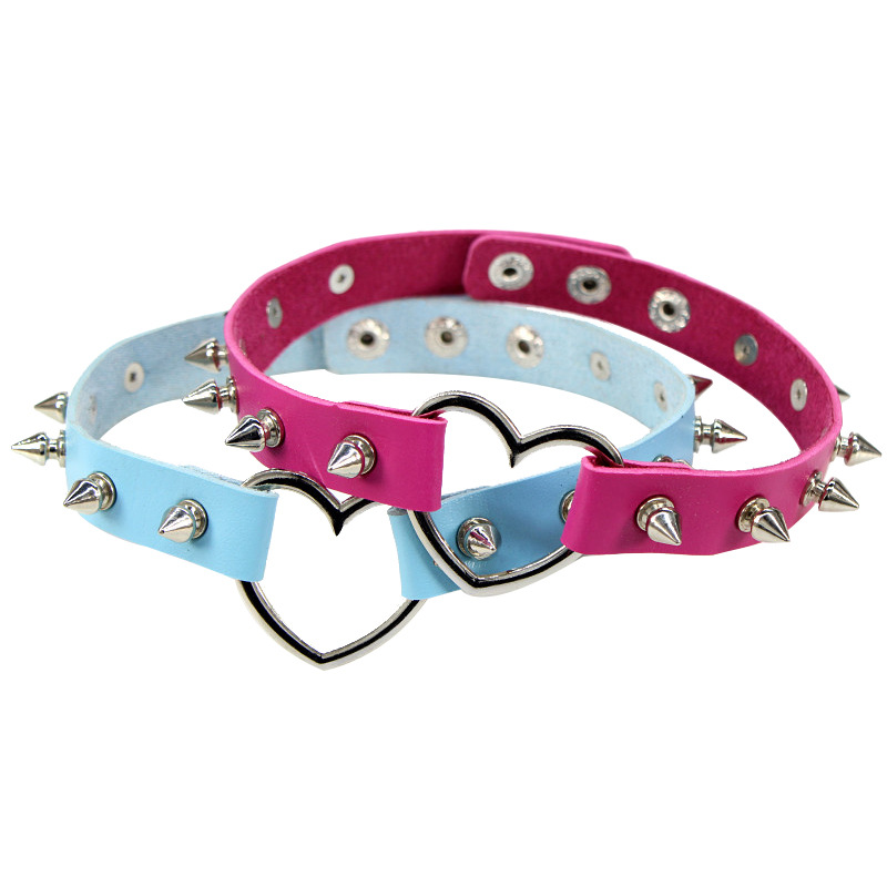 Punk Forma De Corazón Cuero Sintético Ahuecar Mujeres Collar display picture 2