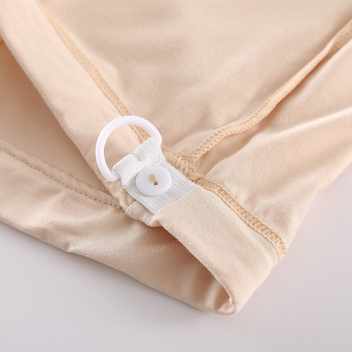 Pregnant women's leggings, summer quarter pants, plus fat and 200 pounds, thin safety pants, extra-large size for anti-wear legs