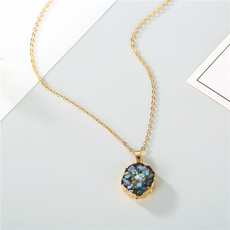 Wholesale Jewelry Fashion Irregular Alloy Pendant Necklace display picture 4