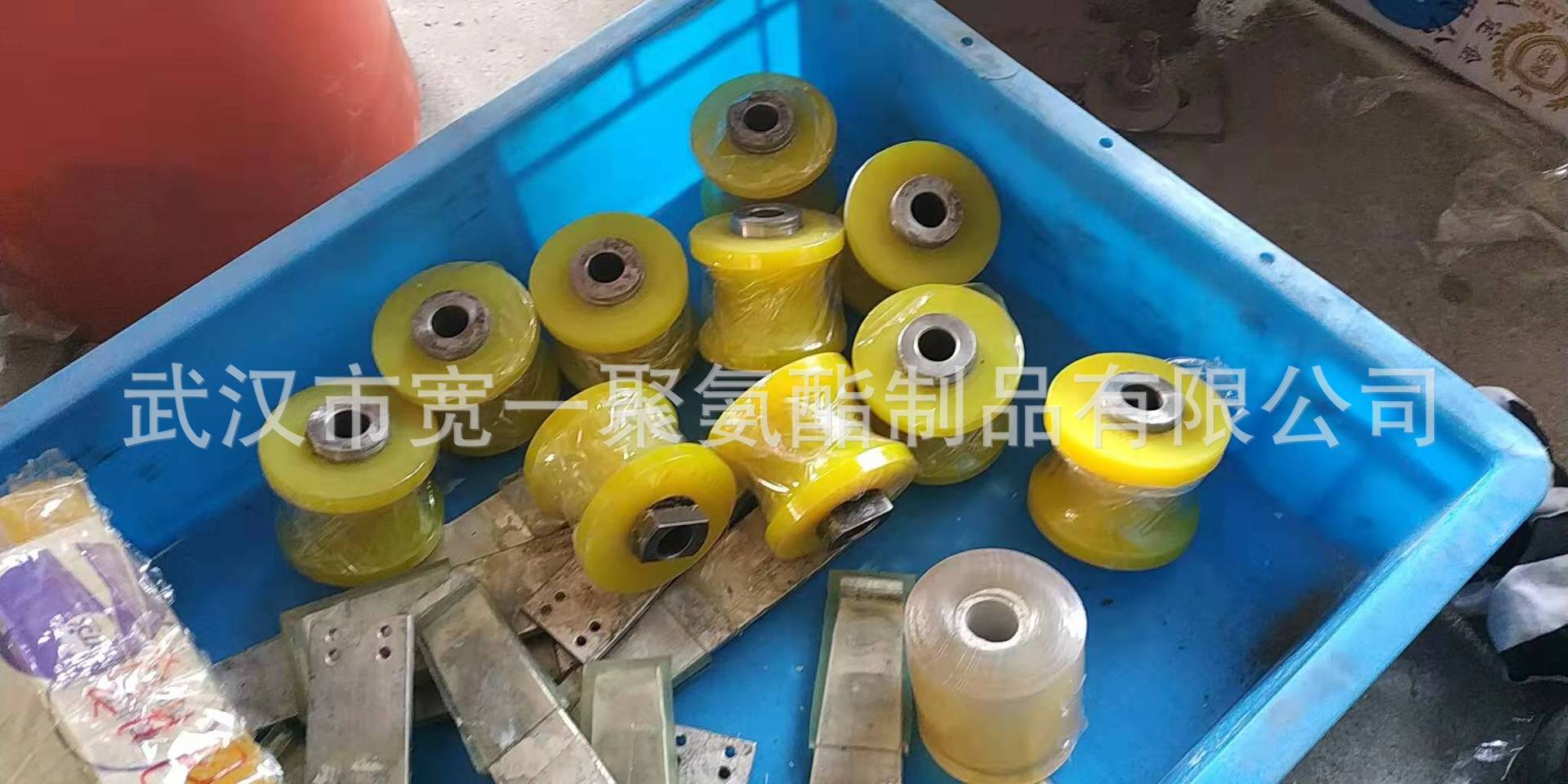 供应湖北武汉胶轮包胶加工，橡胶包胶加工，包胶轮，聚氨酯胶轮