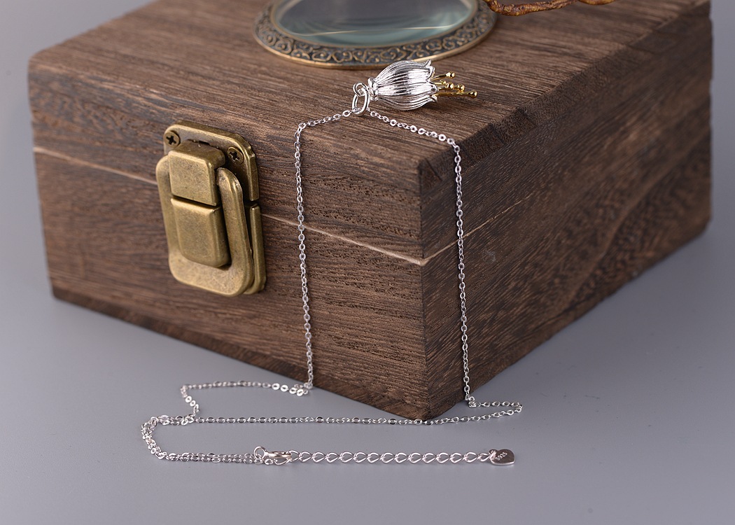 s925 Silver Flower Pendant Necklace Image 5