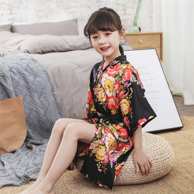 Fábrica al por mayor de comercio exterior seda niños peonía kimono camisón pijamas Albornoz bebé pasarela camisón