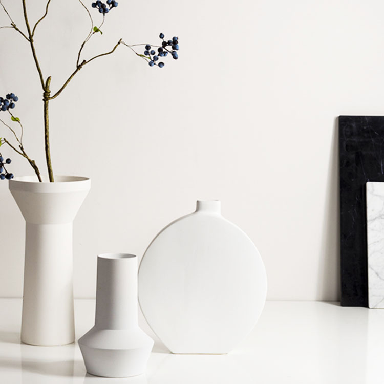 New Chinese-style white ceramic vase Home model room hotel display…