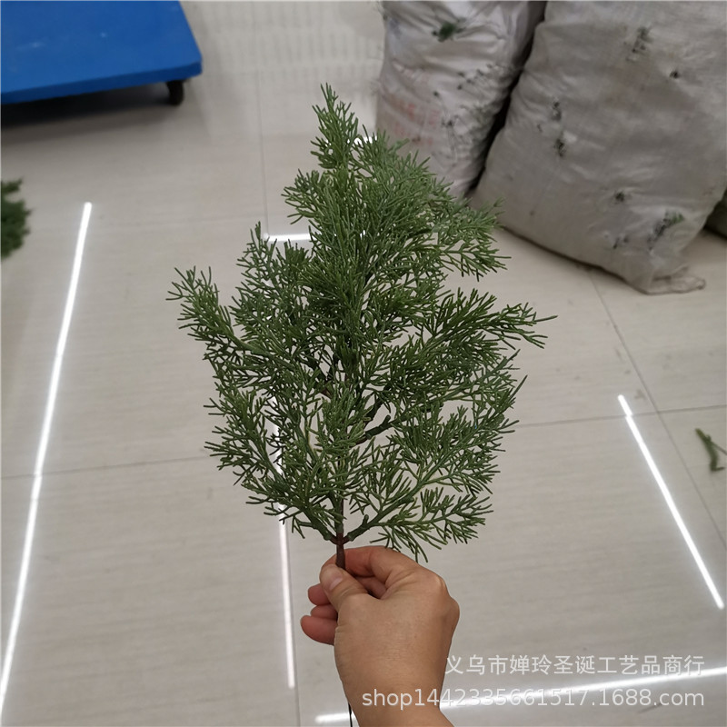 仿真蕨类植物仿真松针枝 圣诞树圣诞圈装饰绿色松枝 软胶成品绿植