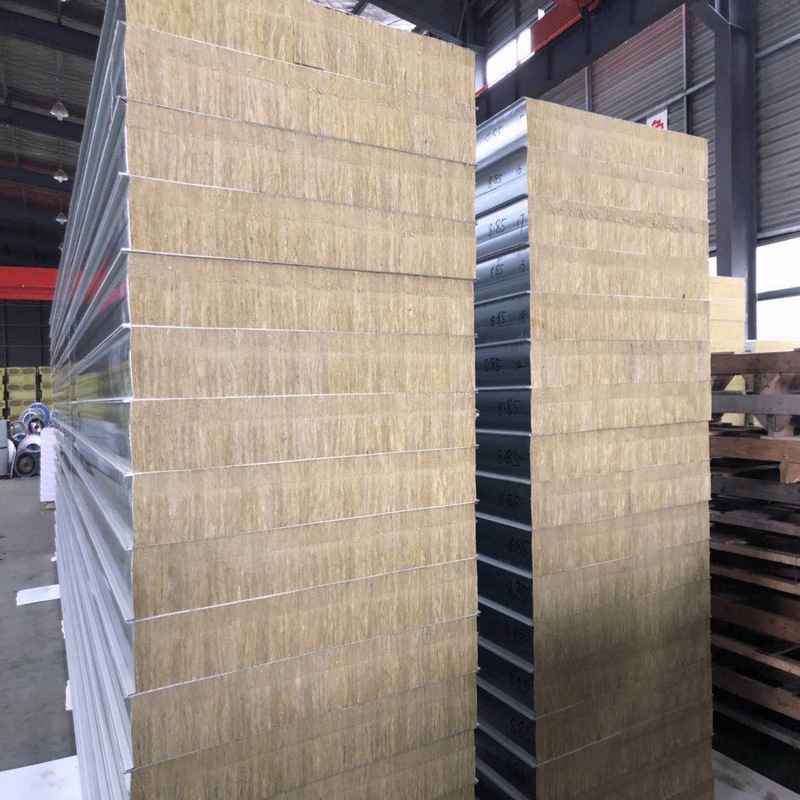 巖棉夾芯板 (1).jpg