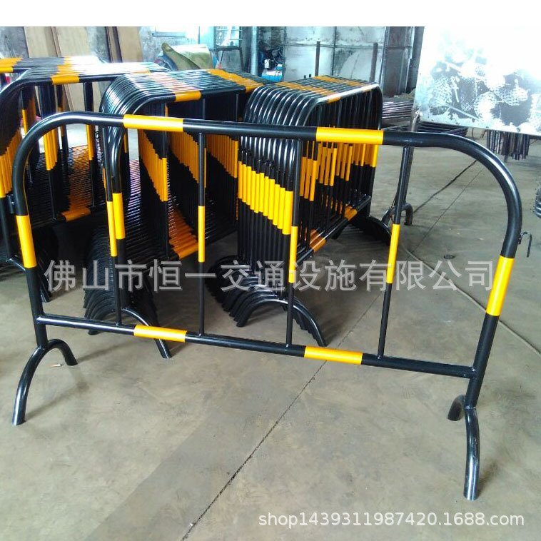 铁马胶马铁护栏不锈钢护栏塑料护栏铁马围栏道路施工护栏厂家真供