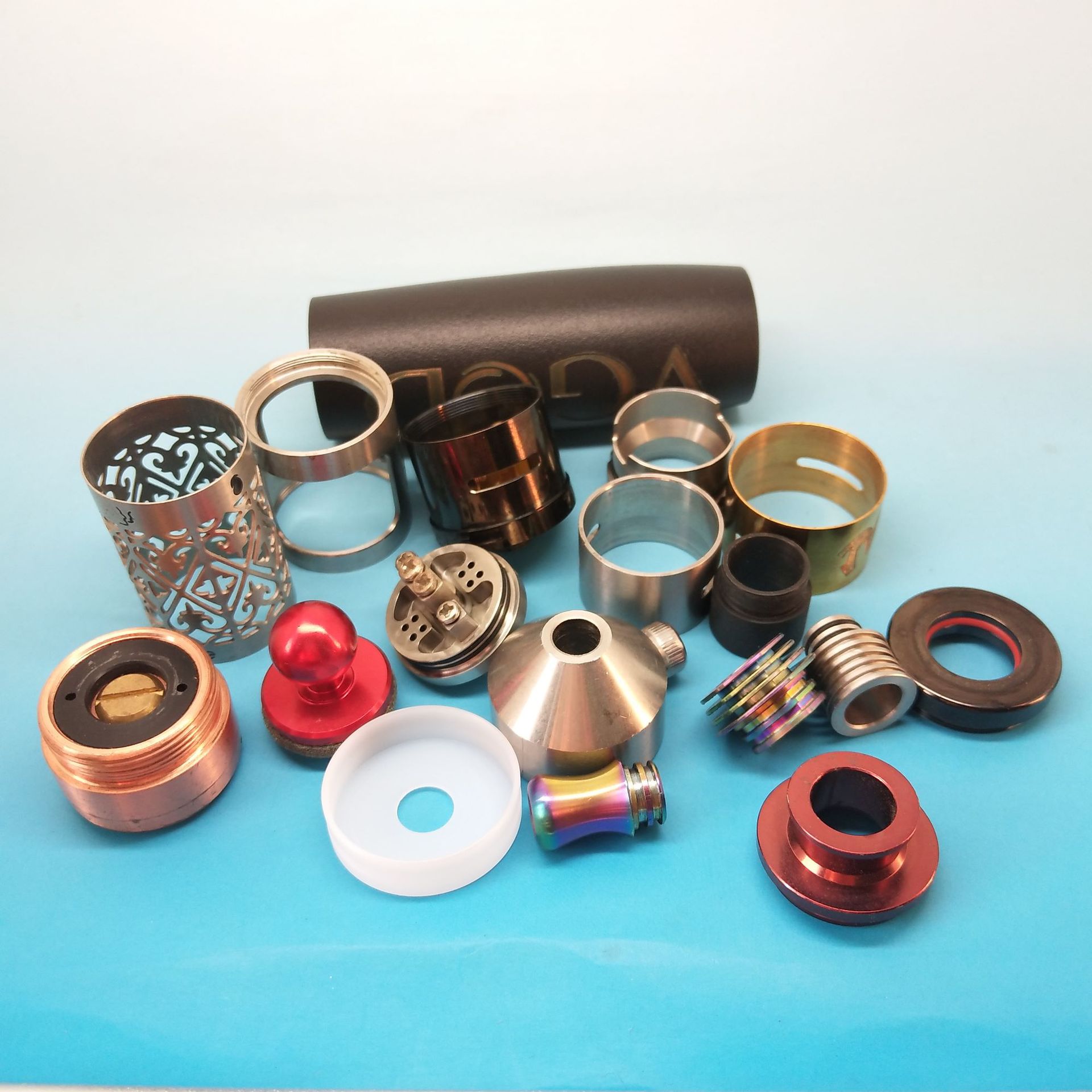 承接各种五金配件做 CNC数控车精密五金件做 铝铜钢铁塑料 工厂