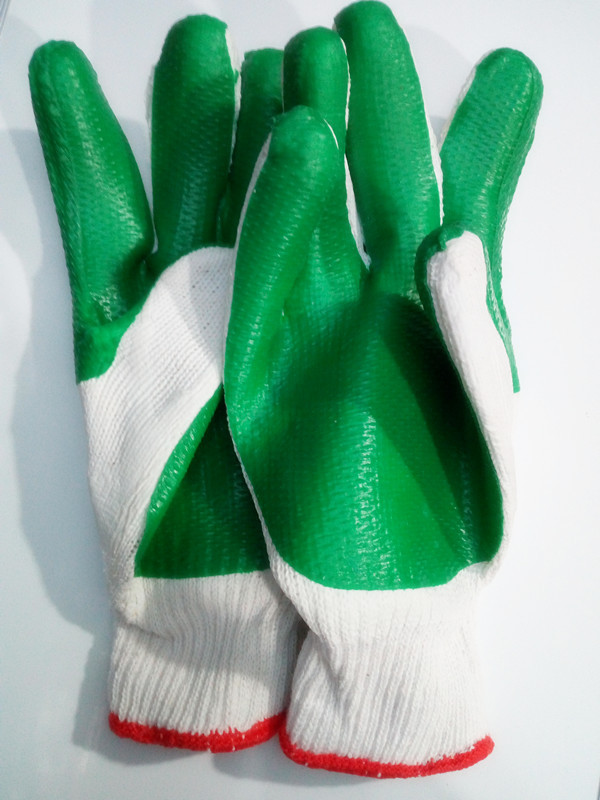 劳保胶片手套 大丛挂胶浸胶手套 耐磨耐用防滑 涂胶线手套批发