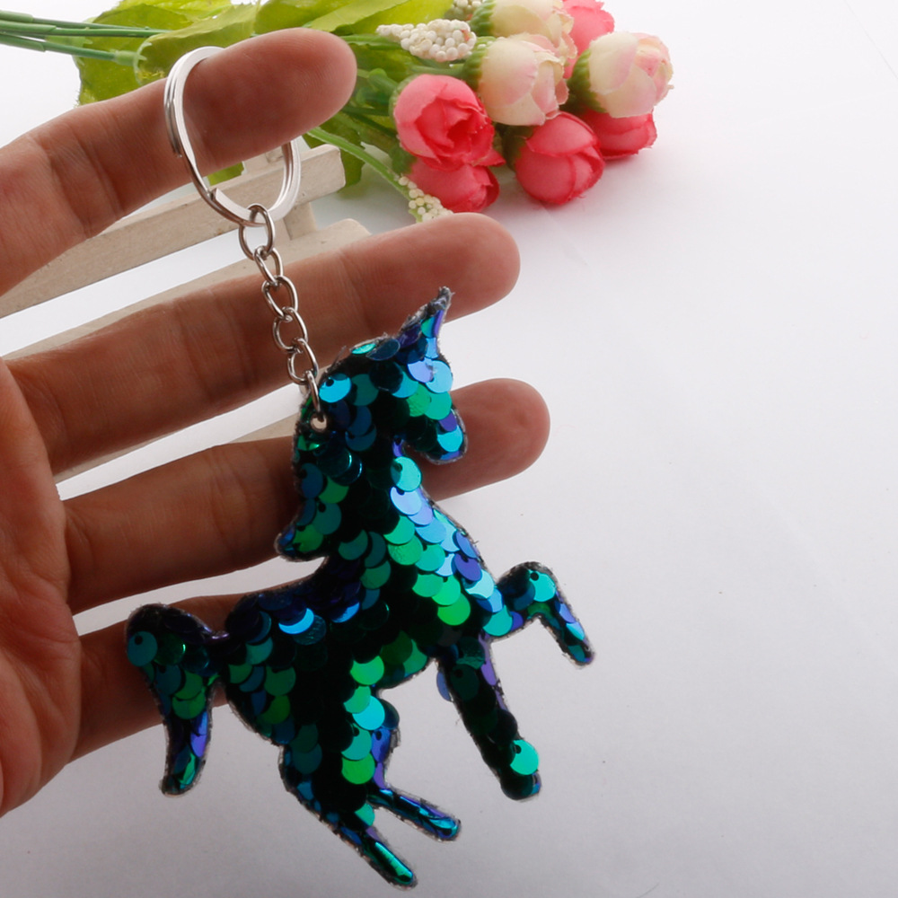 New fashion hotsale reflective fish scale sequins unicorn key chain colorful pony sequins coin purse pendant car accessories wholesalepicture1