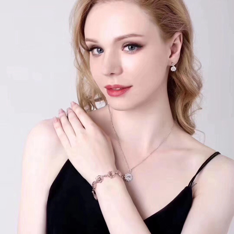 Jewelry Set Image 1
