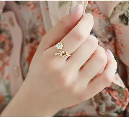 Модное кольцо one size, корейский стиль, цветочное, на мизинец