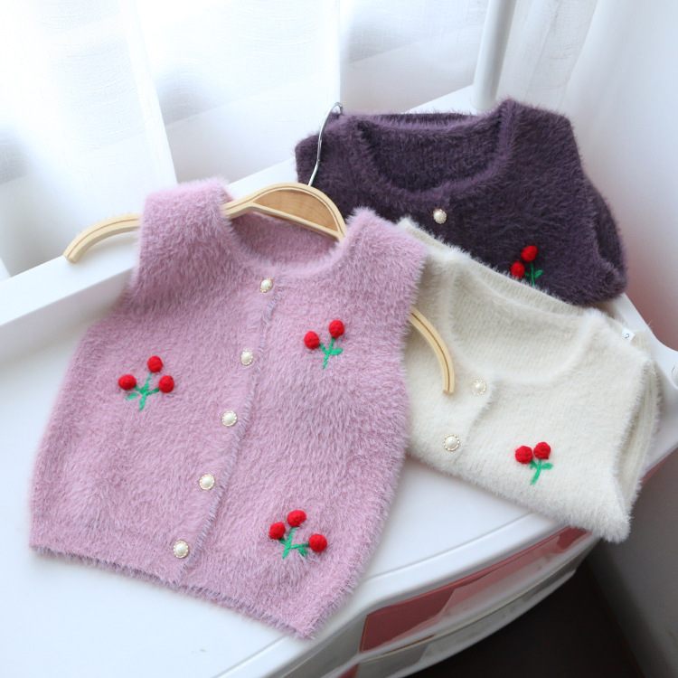 樱桃手工花开衫马甲