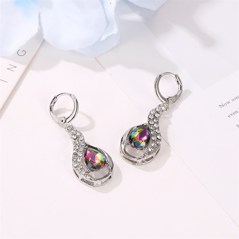 New Fashion Simple Personality Colorful Water Drop Pendant Earrings Temperament Diamond Colorful Diamond Alloy Earrings Nihaojewelry Wholesale display picture 5