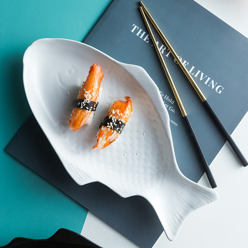 Creative ceramic fish plate, chopped pepper fish head plate, breakfast plate, household flat plate, Nordic ins-style western food fish plate