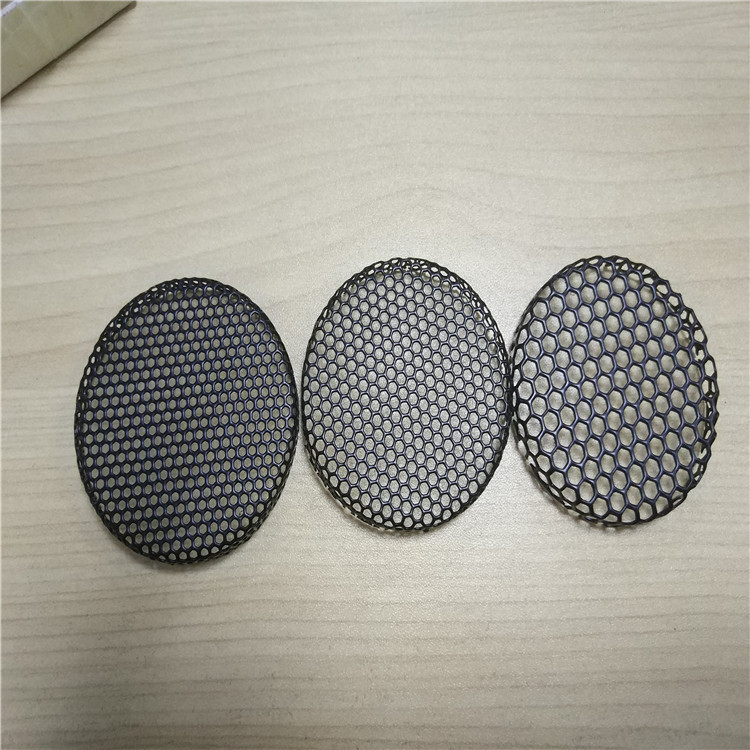 广东厂家定做六角孔喇叭网音响网过滤金属网罩