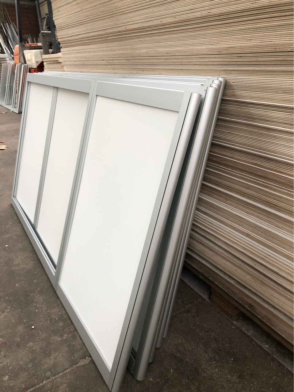 ��չ��̯ǰ̨�� չ���۵���ѯֱ̨������Ʒչʾ�ܲ����鱦չʾ��