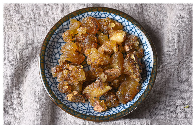 Ru Xiang Resin (Boswellia carterii) — Natural Frankincense Tears for TCM Herbal Use key features