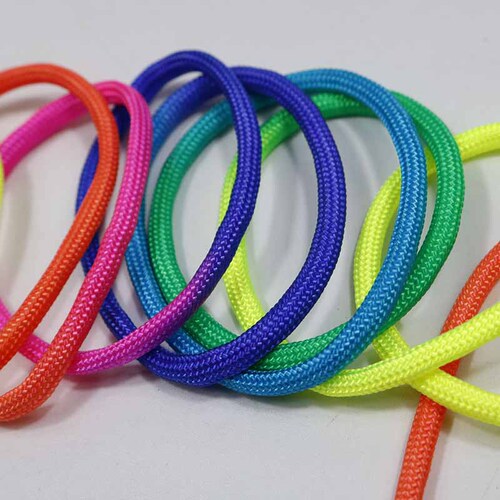 Supply of seven-core parachute rope, polyester section-dyed colorful parachute rope, sports outdoor parachute rope, rainbow rope with complete specifications