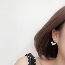 Übertriebener Kreis Trendige Einfache Koreanische Wilde Ohrringe display picture 13