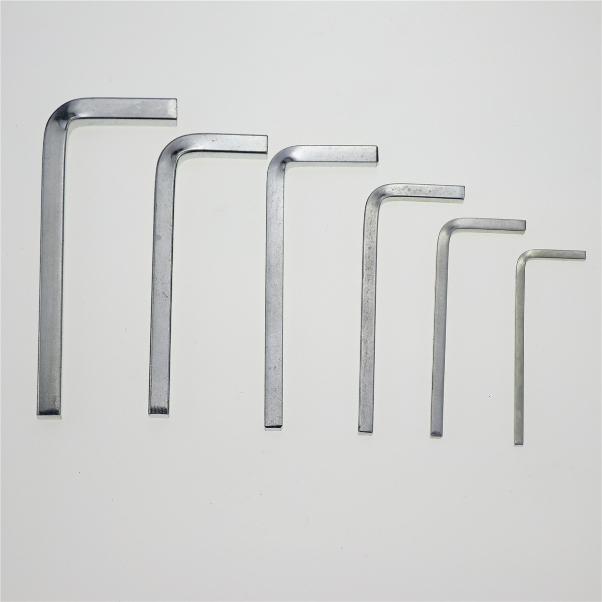 Personalizado 3-10MM interior llave de cuatro ángulos llave cuadrada de cuatro ángulos