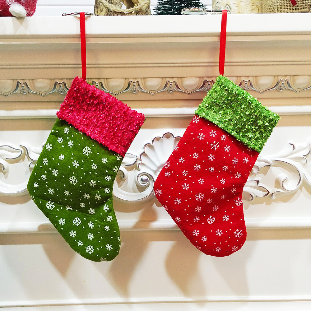 Party Occasion Christmas Snowflake Party Gift Bags