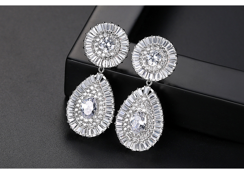 Long Ladies Earrings With Copper And Zirconium Earrings display picture 2