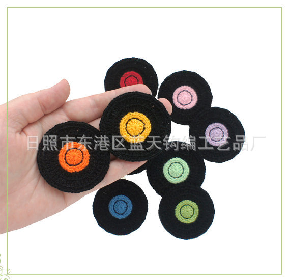 供应钩针钩毛线花，手工钩针钩花朵辅料