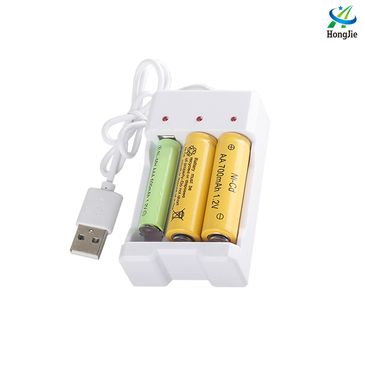 工廠直銷USB 5號電池充電器 AAA7號 1.2v鎳镉鎳氫電池三槽3位現貨