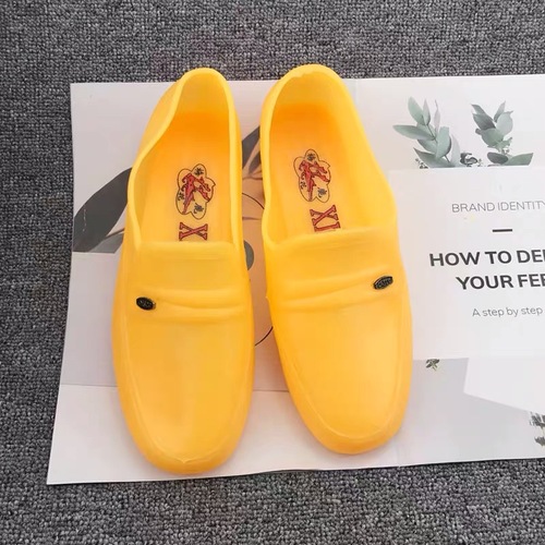 Men's Rubber Rain Boots Waterproof Men's Shoes Men's Chef Shoes Plastic Yellow Work Kitchen Shoes Construction Site Anti-Slip Flat
