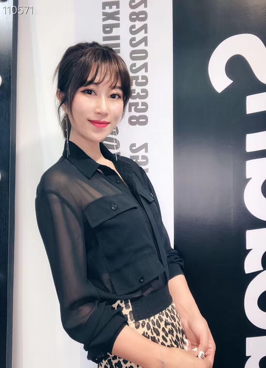 Costume femme - Ref 3334590 Image 4