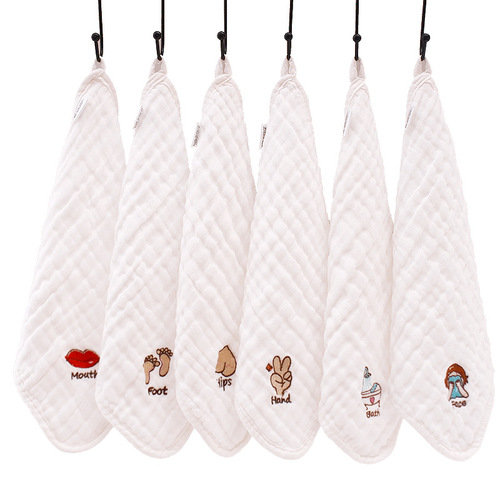 Summer embroidered mouth towel newborn baby face and bath wash PP small towel soft mother and baby products printed square towel