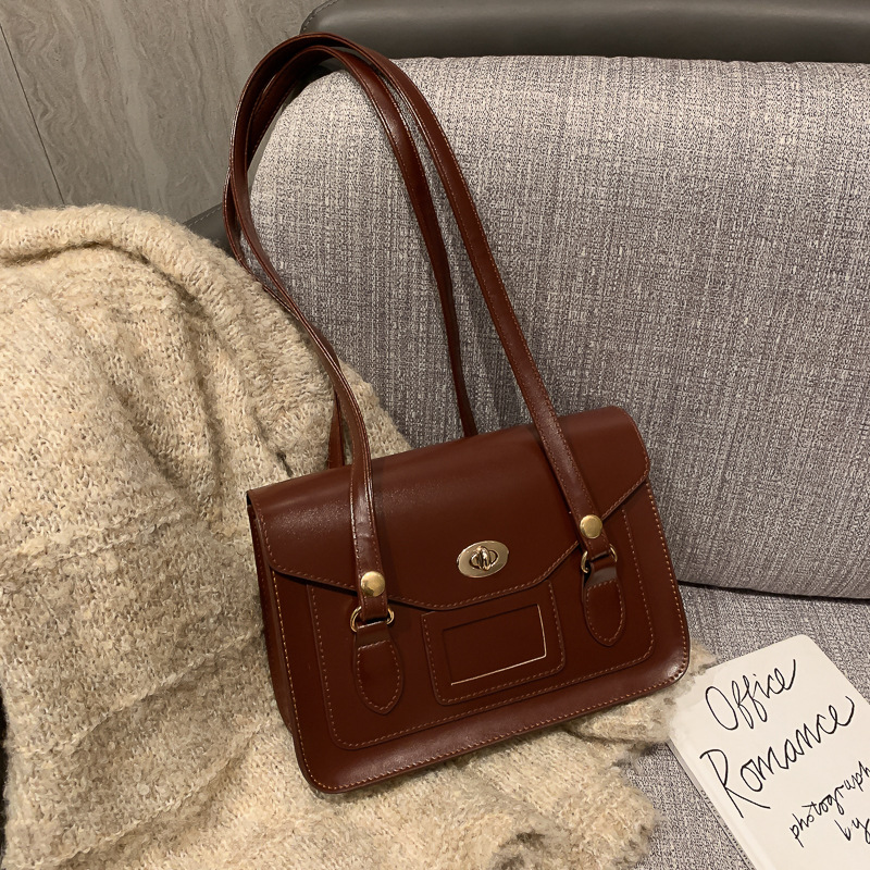 Fashion Three-Pack 2020 Retro Hong Kong Wind Small Bag Women Autumn And Winter Postman Tide Korean Version Of The Hundred Sloping Bag Foreign Air