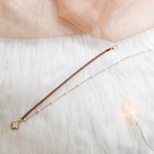 Japanese and Korean jewelry brown four-leaf clover pendant velvet Harajuku neck strap choker collar choker clavicle chain necklace for women