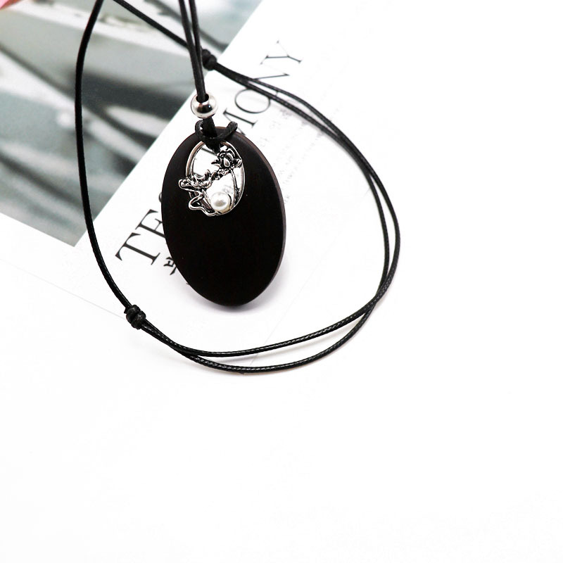 Hersteller Liefern 19 Jahre Neue Baumwoll-leinen-sandelholz-halskette Ovale Perlen Anhänger Verstellbare Retro-anhänger Pullover Kette display picture 2
