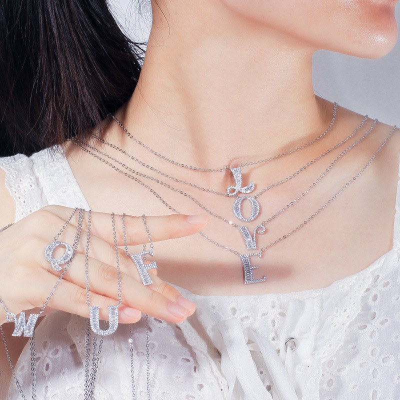 Daily Occasion 1 Piece Elegant Letter Copper Inlay Zircon Necklace