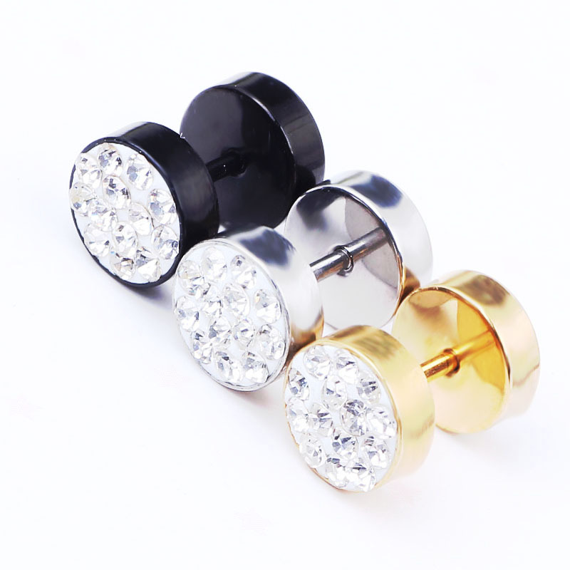 Labret piercing jewelry detail image