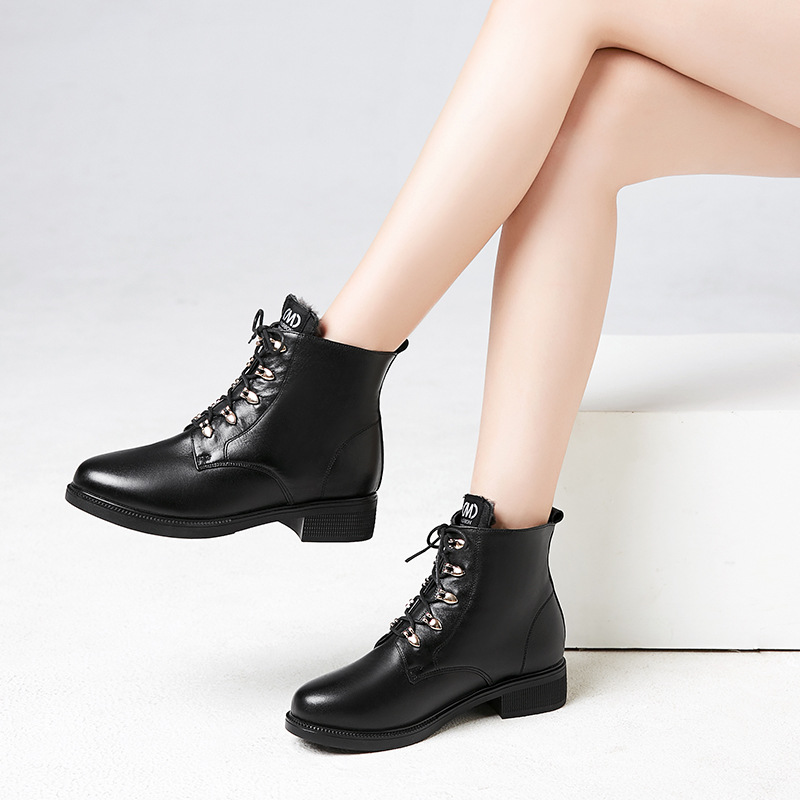 trendy women's boots 2019