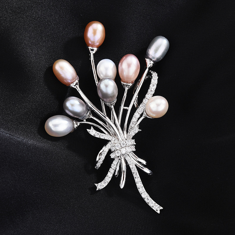 New Temperament Zircon Pearl Brooch Pins for Women Fashion Copper Alloy Corsage Prom Dress Suit Designer Brooches Pin