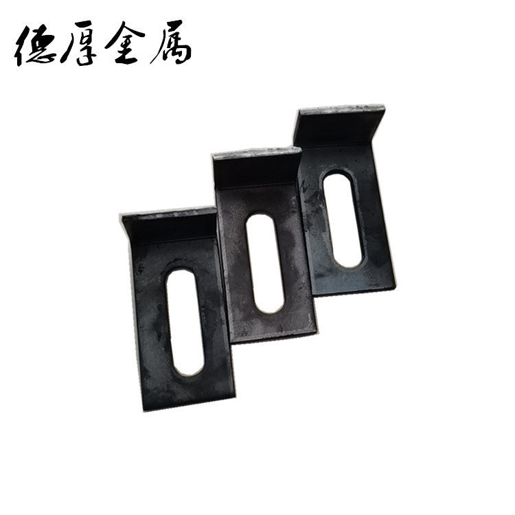 邯郸德厚厂家供应长方形垫片打孔冲压护栏垫片高速公路用横梁垫片|ru