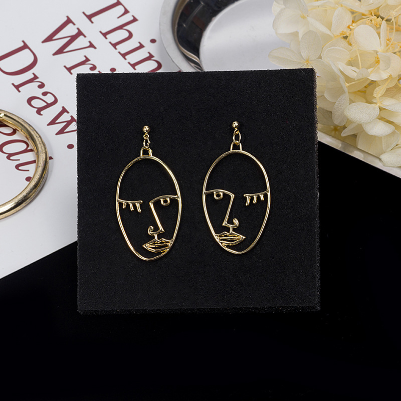 1 Pair Fashion Human Face Metal Plating Women's Drop Earrings display picture 18