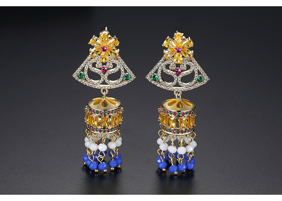 Jinsexiaoli Oreille Goujons Vintage Cour Style Multicolore Gland Vent Carillons Femmes De Cuivre Incrusté De Zirconium Boucles D'oreilles De Style Ethnique Boucles D'oreilles display picture 2