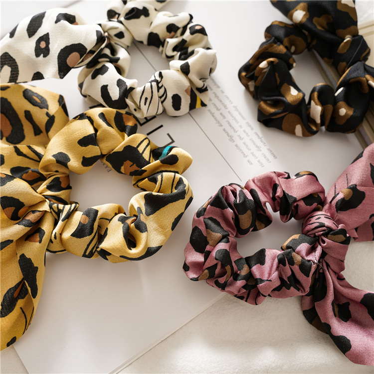 14g Weight Hair Tie Hair Accessories Type 1 Piece Quantity Casual, Holiday, Street Occasion Cloth Material Printing Pattern All Seasons Season Women's Gender Elegant, Lady Style Elegant Lady Women's Printing Cloth Hair Tie 4