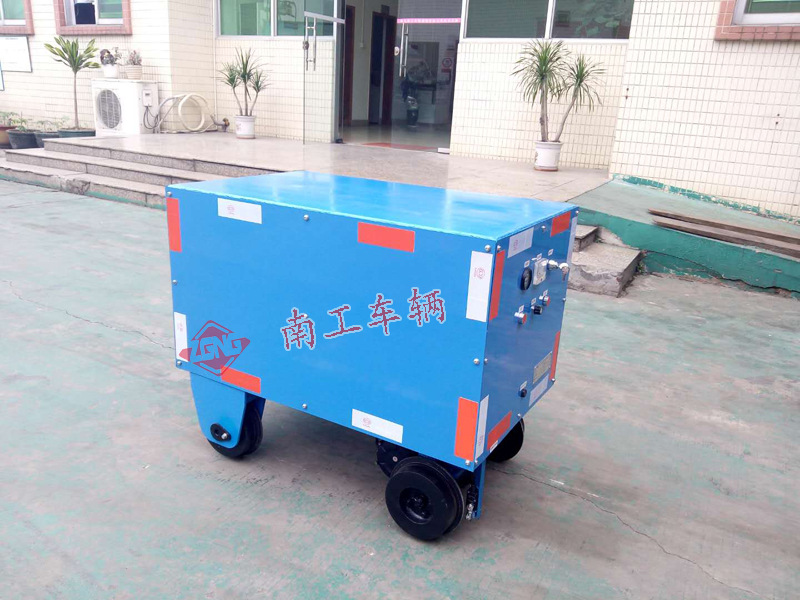 0.2吨轻型电动轨道车 有轨小型电动平板拖车南工供应