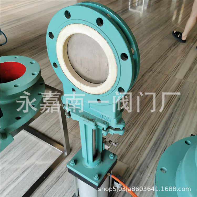 供应 Z673TC-10C DN450 气动陶瓷刀型闸阀 气动插板阀