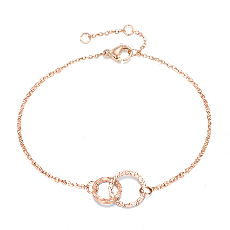 Nouveaux Accessoires Simple En Acier Inoxydable Plaqué Or Bracelet Rond Mode Coréenne Bracelet Creux En Gros Nihaojewelry display picture 6