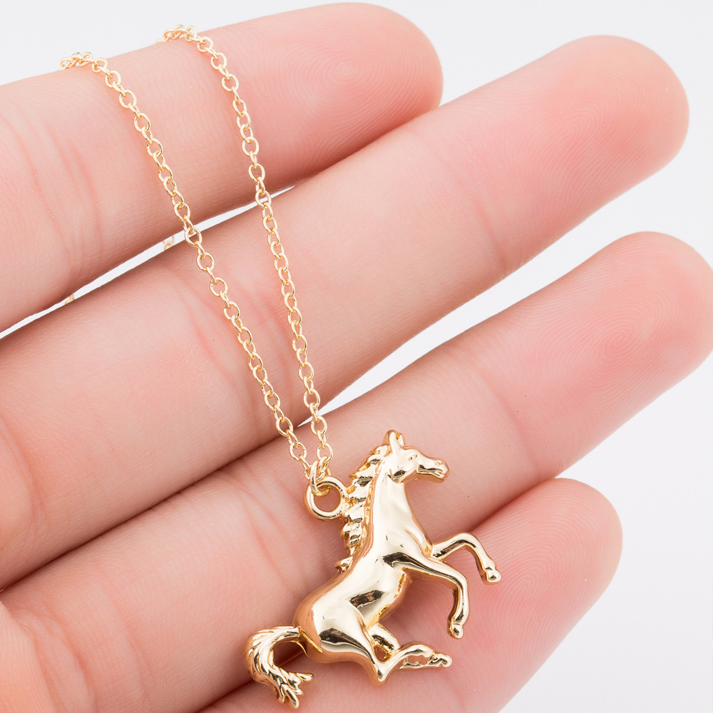 Wholesale Fashion Korean Style Unicorn Horse Copper Plating Gold Plated Silver Plated Pendant Necklace display picture 2