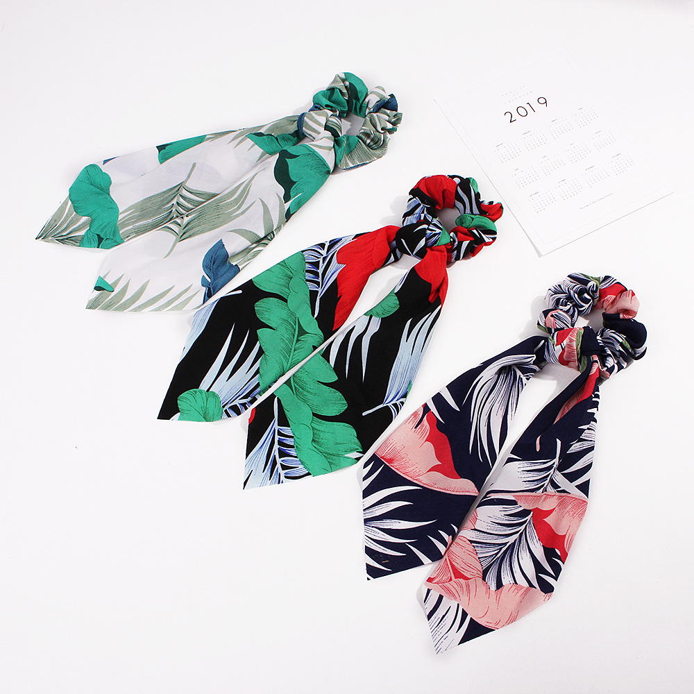 Nueva Moda Banana Leaf Ribbon Print Scarf Square Scarf Cheap Hair Circle Wholesale display picture 29